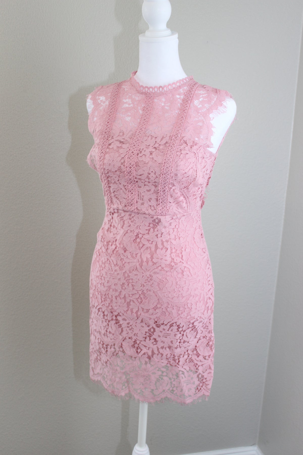 Magnolia Lace Dress - Pink